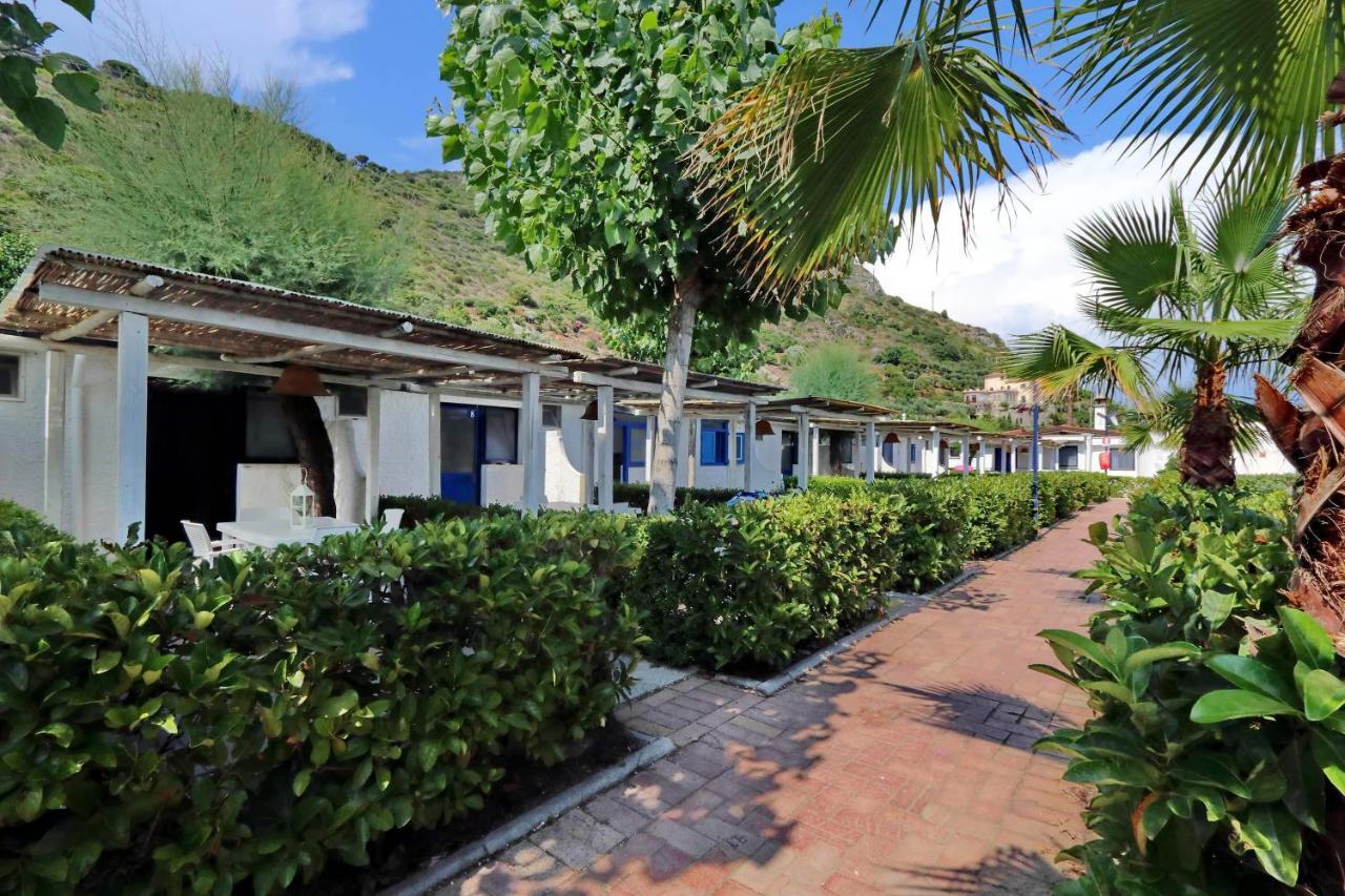 Le Palme Village تيراتشينا المظهر الخارجي الصورة